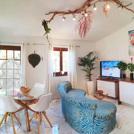 아파트 Luxury Bungalow”paradise Birds”